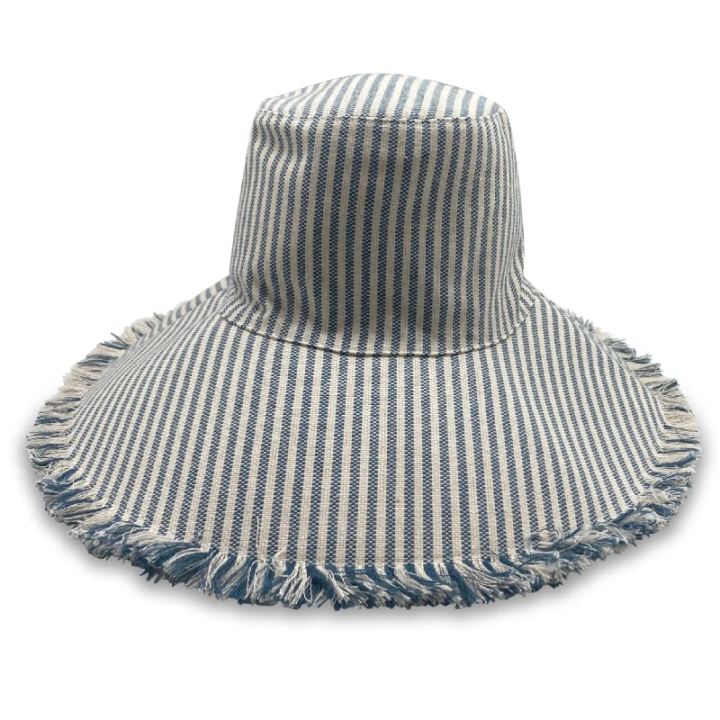 Canvas Packable Hat in Navy Stripe