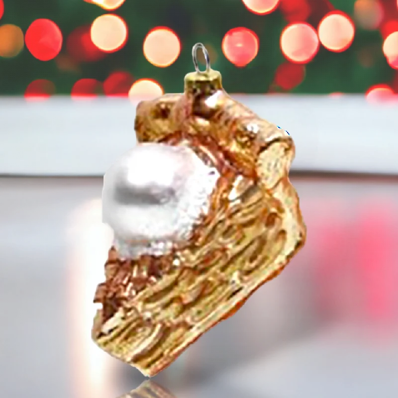 Apple Pie Ornament