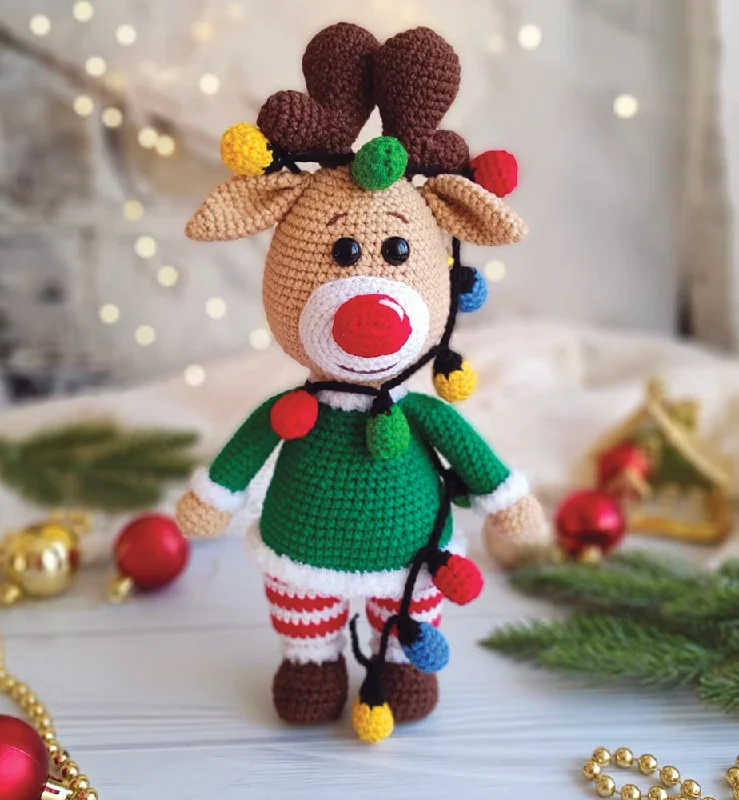 Christmas Deer In Lights Crochet Kit